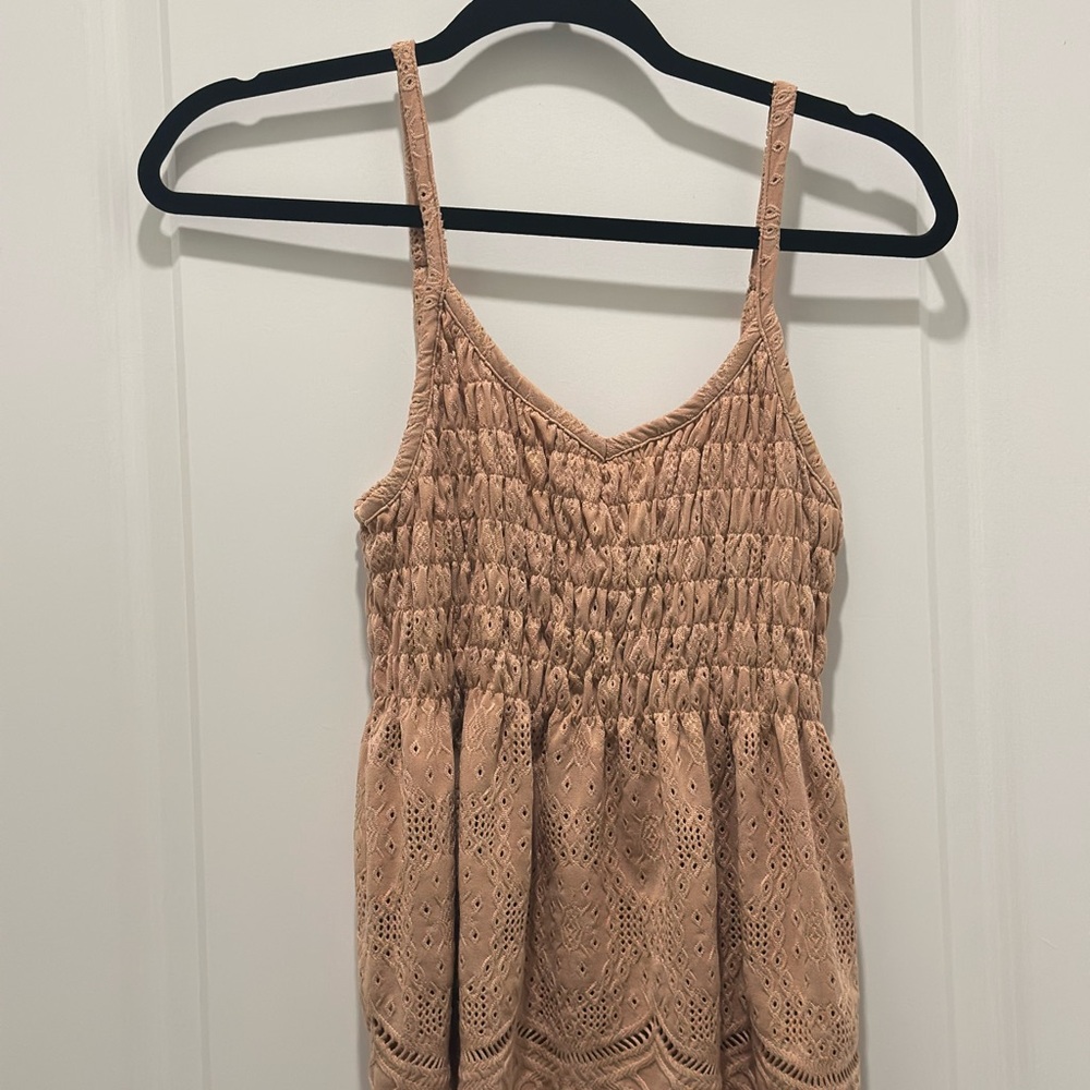 Tan Lace Sleeveless Top